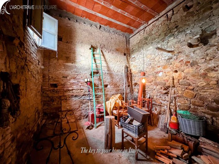 Image No.23-2 Bed House for sale