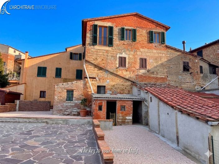Image No.24-2 Bed House for sale