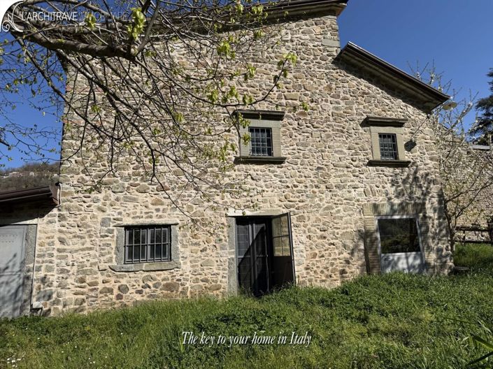 Image No.12-2 Bed House for sale