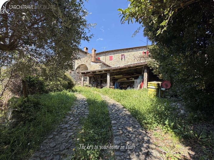 Image No.20-5 Bed House for sale