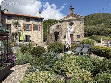 1 - la Spezia, Maison