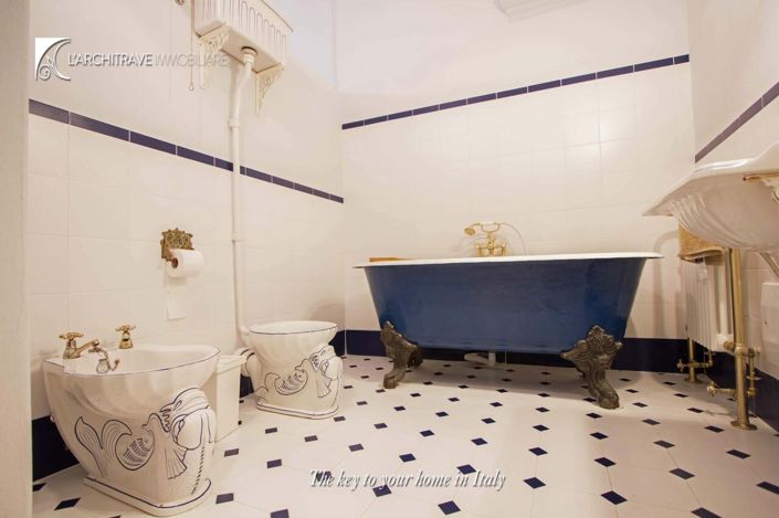Image No.13-4 Bed House for sale