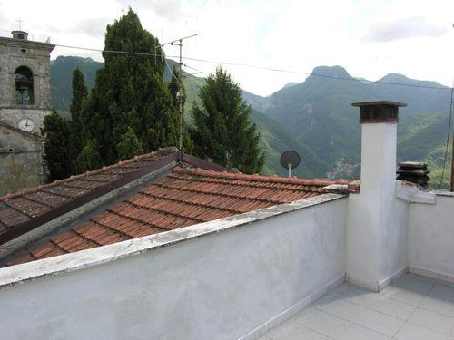 Image No.6-2 Bed House for sale