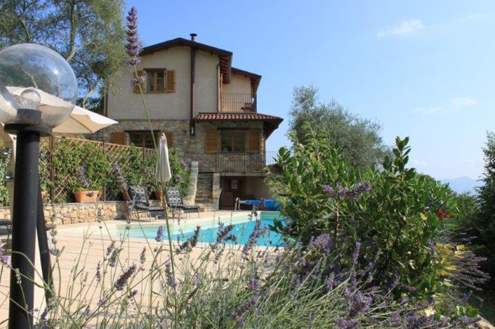 Image No.21-3 Bed House for sale