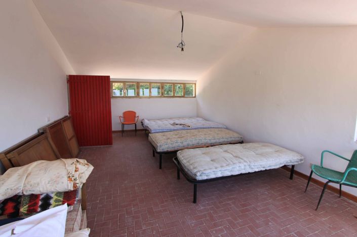 Image No.17-3 Bed House for sale