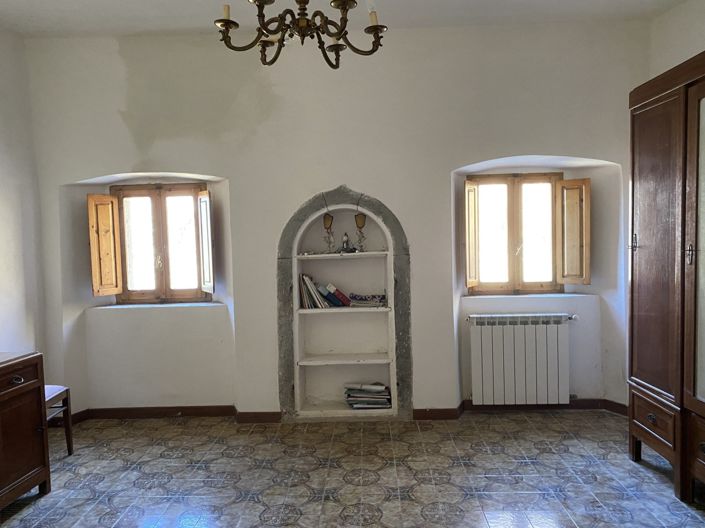 Image No.5-3 Bed House for sale