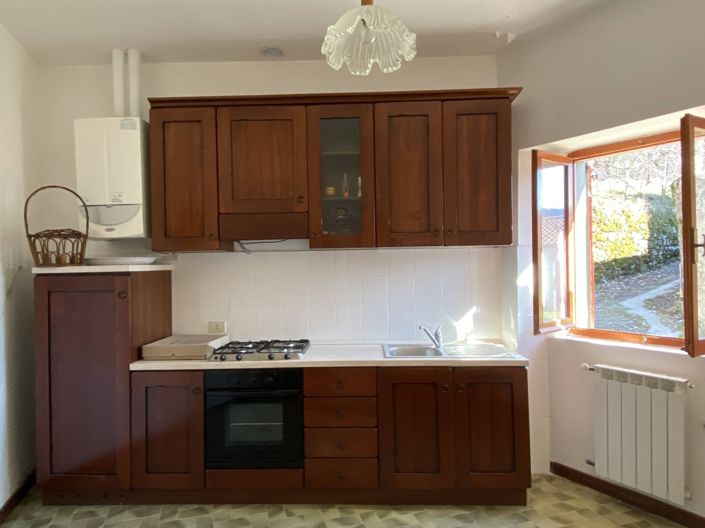 Image No.9-3 Bed House for sale