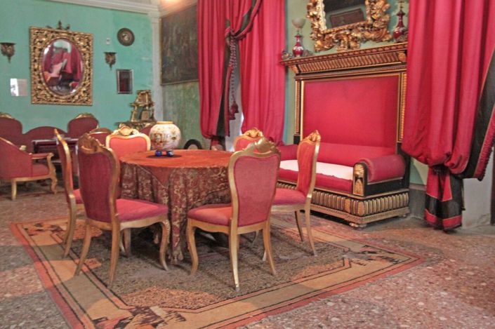 Image No.4-Maison de 15 chambres à vendre à Fivizzano