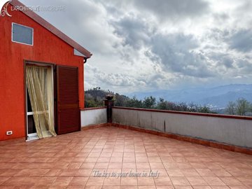 LA ROSSA (33)