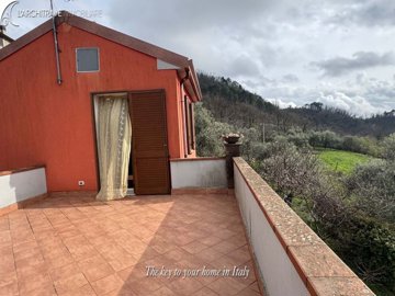 LA ROSSA (38)