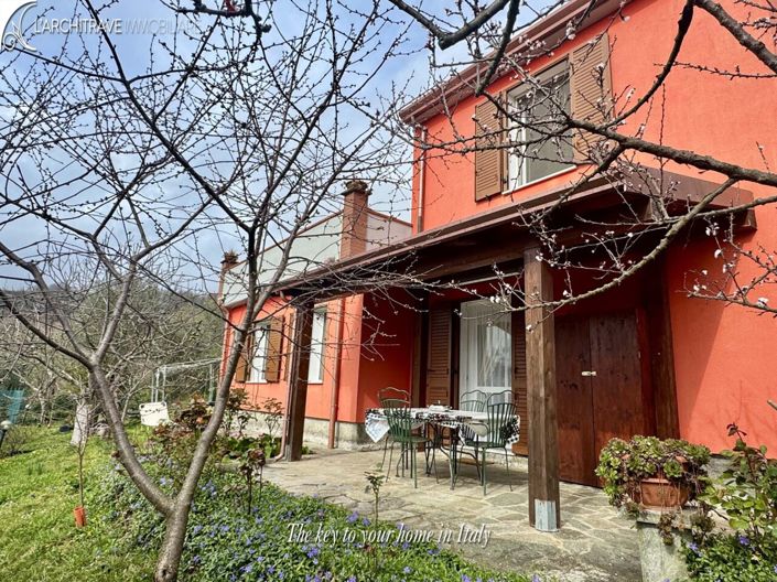 Image No.3-2 Bed House for sale