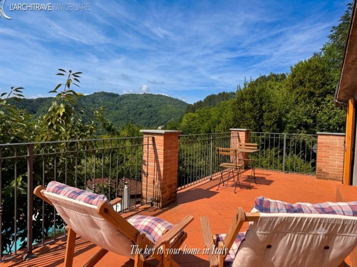 Image No.19-2 Bed House for sale