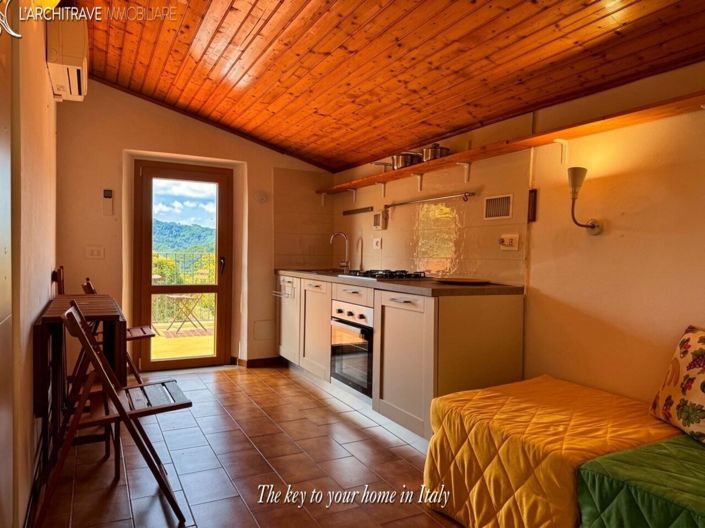 Image No.20-2 Bed House for sale