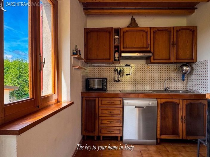 Image No.7-2 Bed House for sale