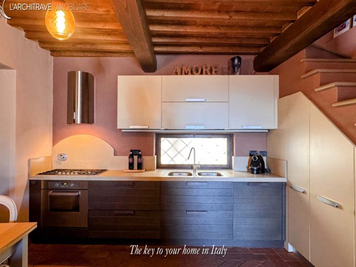 Image No.10-2 Bed House for sale