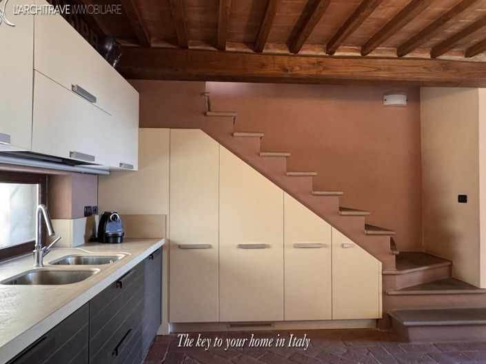 Image No.7-2 Bed House for sale