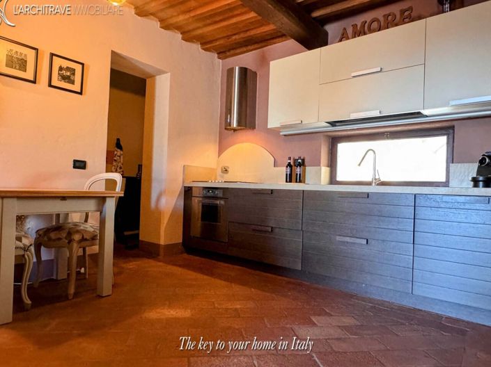 Image No.9-2 Bed House for sale