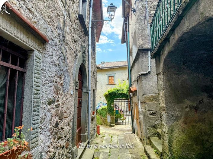 Image No.16-Maison de 6 chambres à vendre à Licciana Nardi