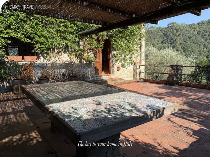 Image No.2-3 Bed House for sale