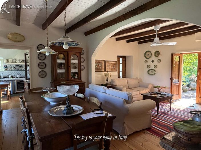Image No.3-3 Bed House for sale