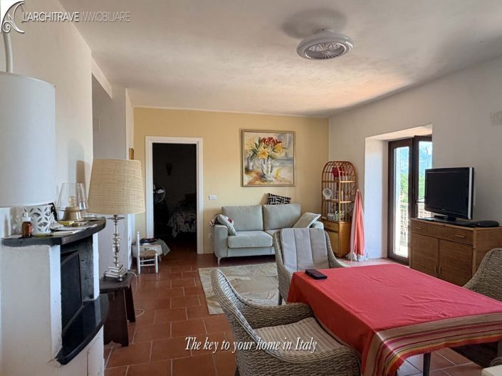 Image No.3-2 Bed House for sale