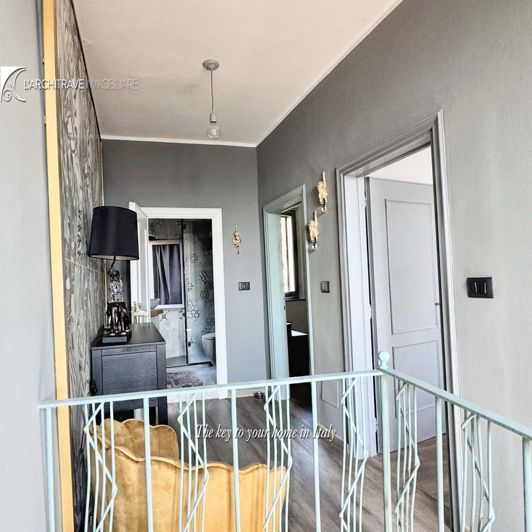 Image No.8-2 Bed House for sale