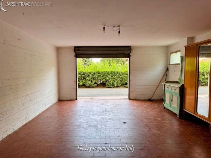 Image No.22-3 Bed House for sale