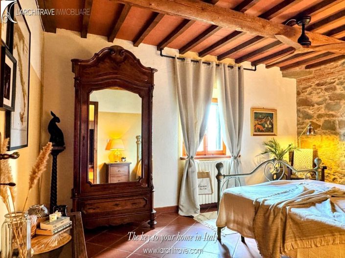 Image No.16-3 Bed House for sale