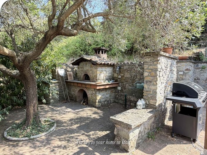 Image No.22-3 Bed House for sale