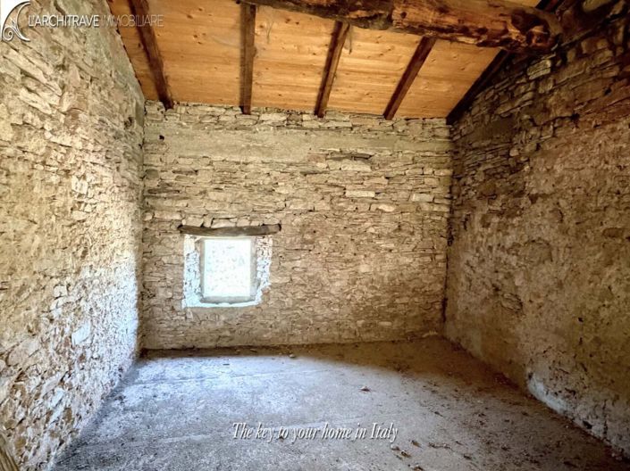 Image No.6-3 Bed House for sale