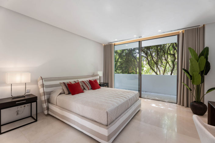 Image No.39-6 Bed Villa for sale