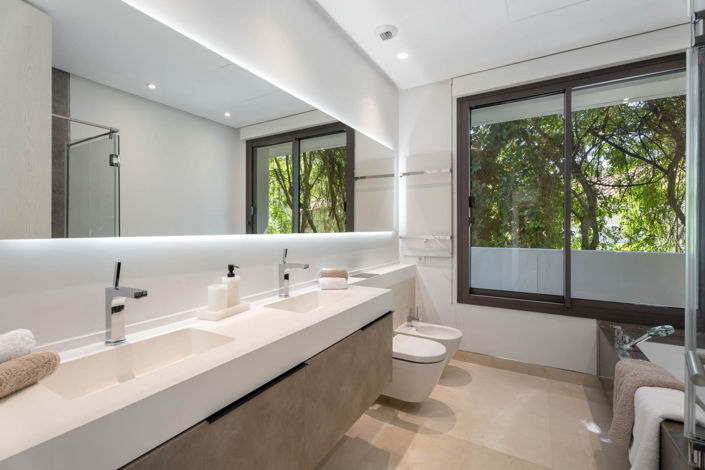 Image No.50-6 Bed Villa for sale