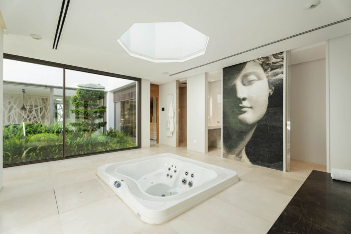 Image No.9-6 Bed Villa for sale