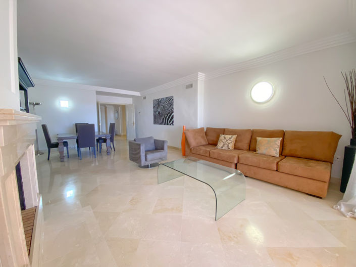 Image No.21-2 Bed Property for sale