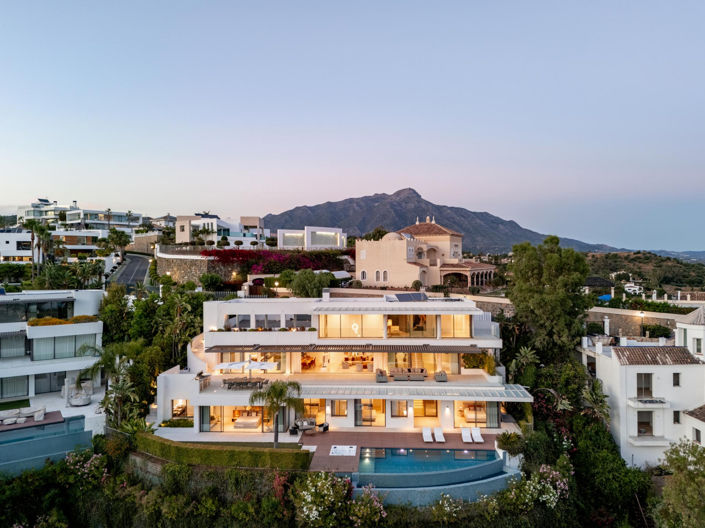 Image No.28-5 Bed Villa for sale