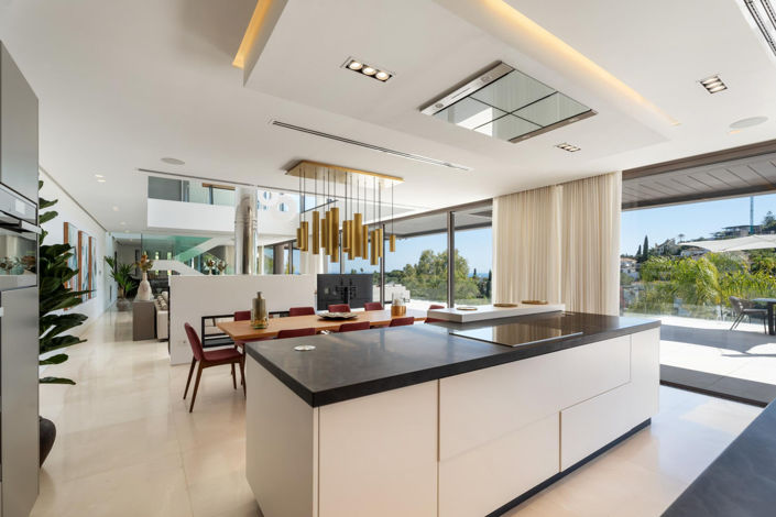 Image No.5-5 Bed Villa for sale