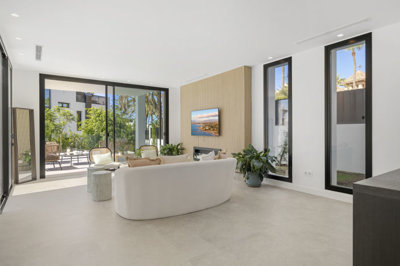 b98le8d7m9k3degpefzhs0lif8u4xzvzhwxtmggyekxx9