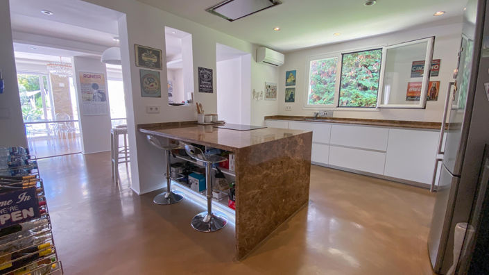 Image No.15-5 Bed Villa for sale