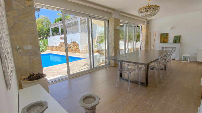 Image No.8-5 Bed Villa for sale