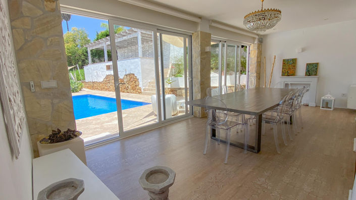 Image No.8-5 Bed Villa for sale