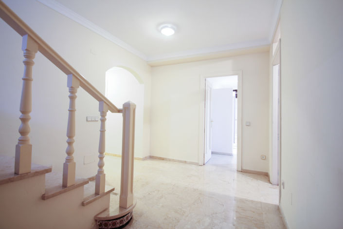 Image No.23-6 Bed Villa for sale