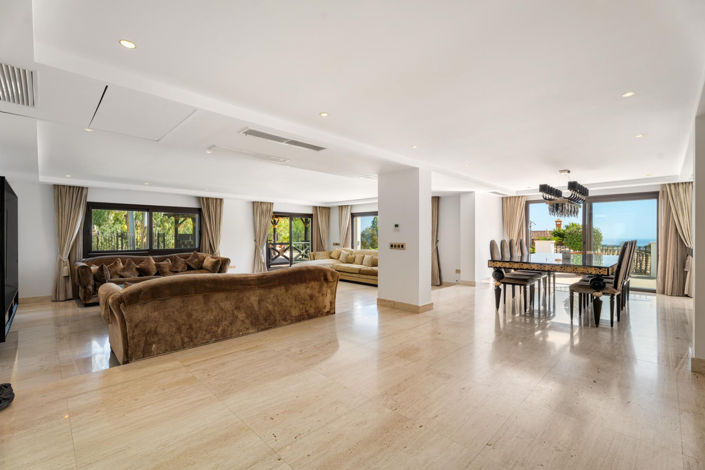 Image No.19-7 Bed Villa for sale