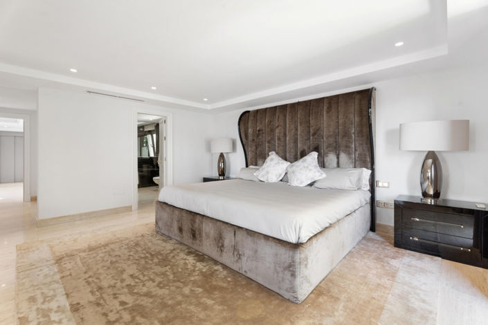 Image No.38-7 Bed Villa for sale