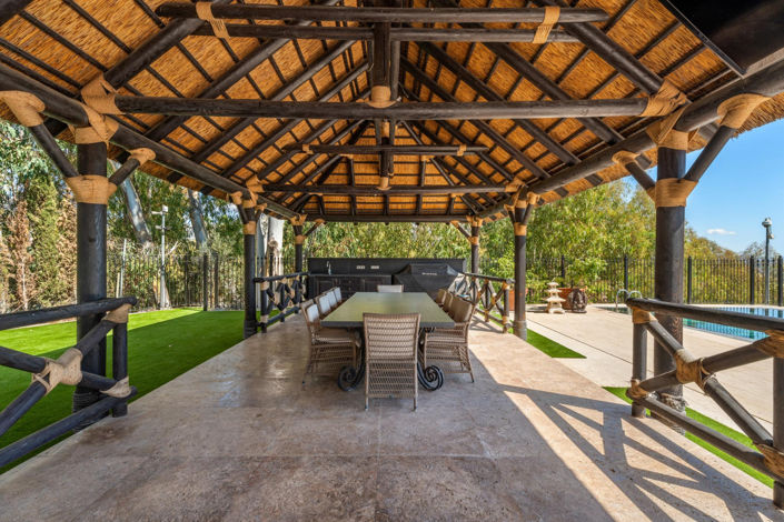 Image No.9-7 Bed Villa for sale