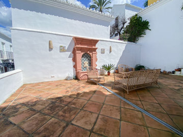 b98le8d7m9k3degpefzhs0lif8u4xzvzhwxtmggyekxx9