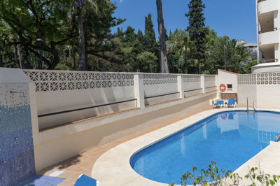 b98le8d7m9k3degpefzhs0lif8u4xzvzhwxtmggyekxx9