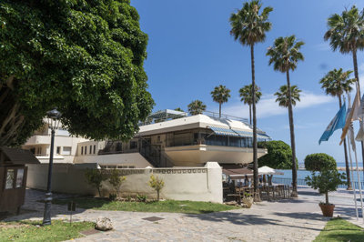 b98le8d7m9k3degpefzhs0lif8u4xzvzhwxtmggyekxx9