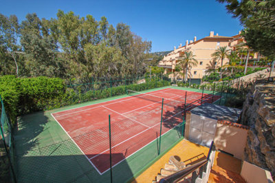 b98le8d7m9k3degpefzhs0lif8u4xzvzhwxtmggyekxx9