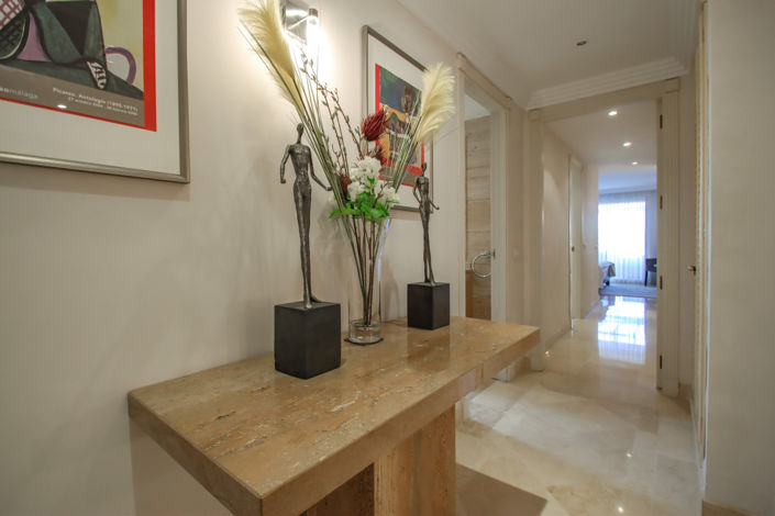 Image No.22-2 Bed Apartment for sale