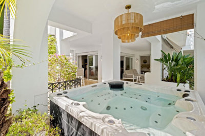 b98le8d7m9k3degpefzhs0lif8u4xzvzhwxtmggyekxx9